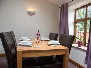 Greta Cottage Image 2