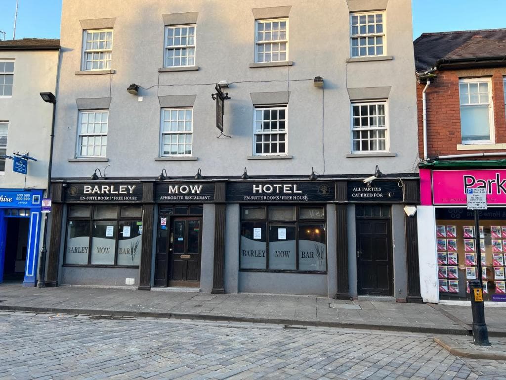Barley Mow Hotel Image 1