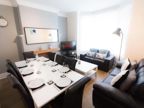 38 Ashville Avenue Image 3