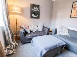 1 Burns Yard Image 2