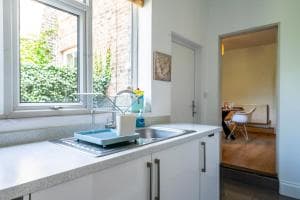 Northern Flowerhouse Image 2