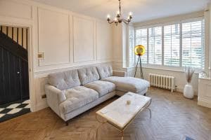 Host & Stay - Serene House Image 1