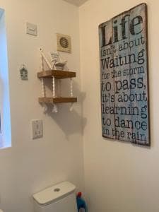 Sandy Bottom Image 2