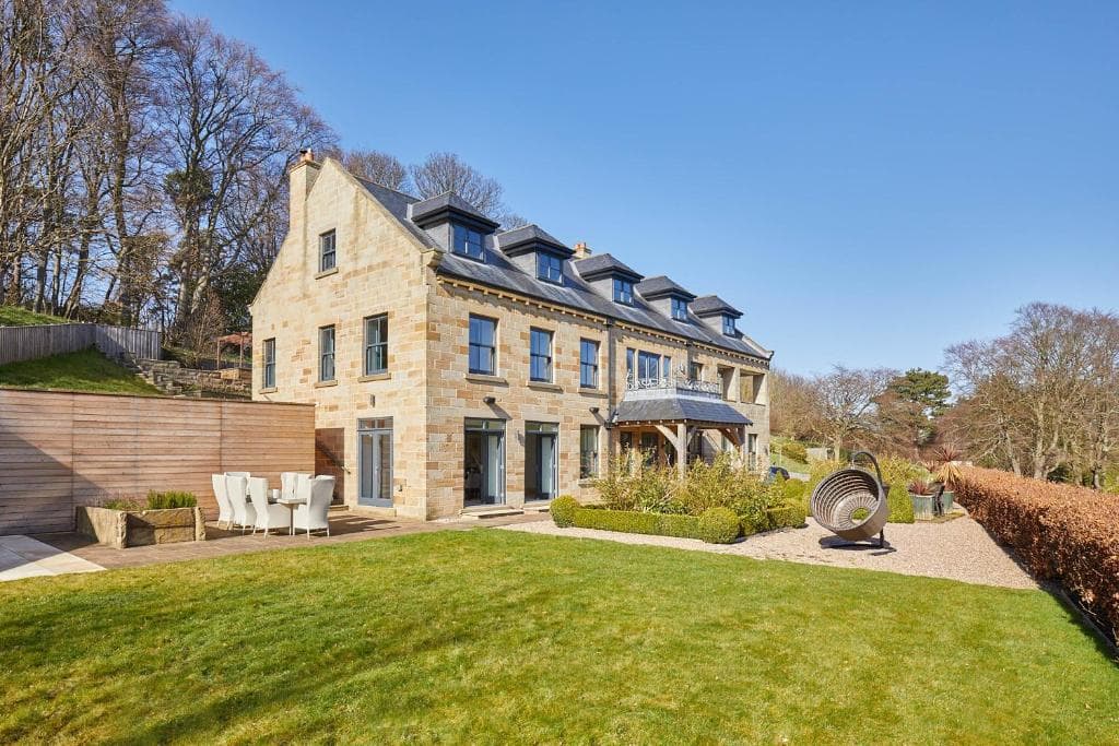 Host & Stay - Home Farm Cottage Image 5