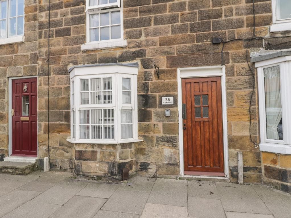 36 Belmangate Image 1