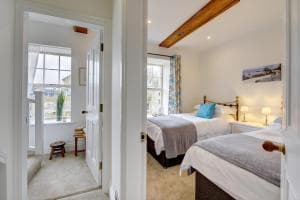 Kist Accommodates - Flax Mill Cottage Image 1