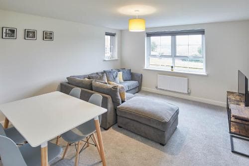 Host & Stay - The Cinder Track Hideaway Image 3