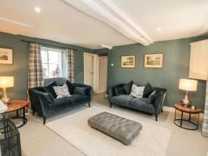 Black Horse Cottage Image 1