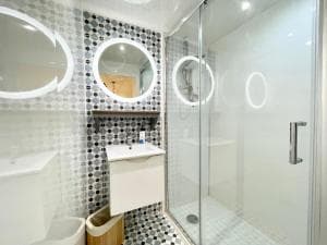 Normanby Cottage Runswick Bay Image 3