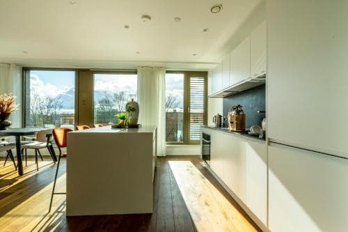 The Castle Suite @ Ryedale House Image 2