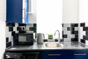 Bright and Modern Home by Seeds Property Image 3