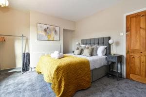 Honeysuckle House Image 2