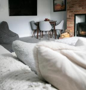 Bribie Apartment, 133 Valley Drive Image 2