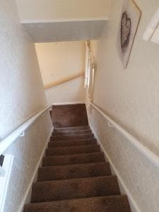 Petals Room 3 Image 2