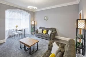 Host & Stay - The Avenue Victoria Apartment Image 8