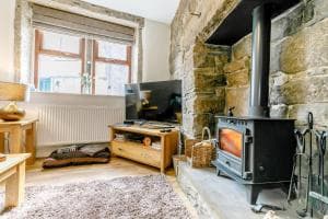Weavers Cottage, Hebden Bridge Image 3