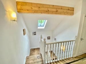 HOTHAMS COURT Image 2