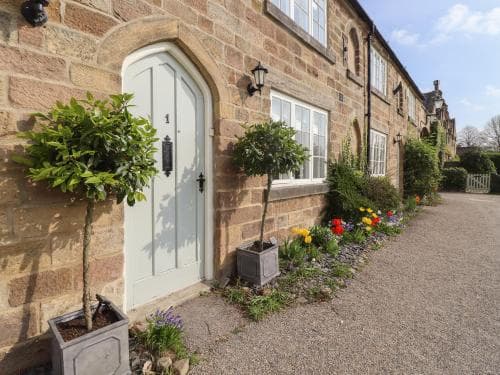 Foxy Cottage Image 3