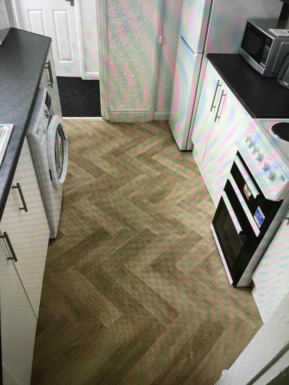 23 Lonsdale Street Image 1