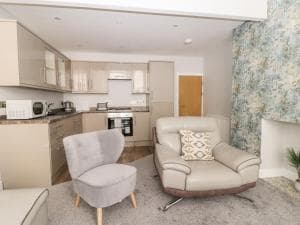 Seaside Breeze Image 2