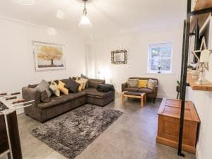 Fell Briggs Cottage Image 2