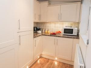 St Heddas Cottage Image 2