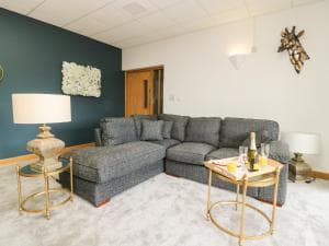 Myddelton Grange Image 2