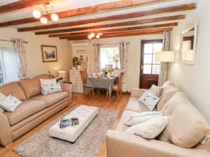 Wren Cottage, Harrogate Image 8