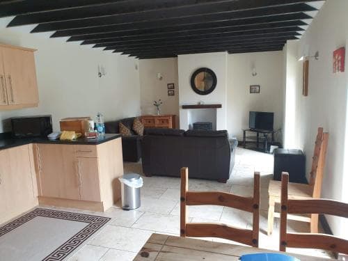 Fat Ox Cottage Image 2