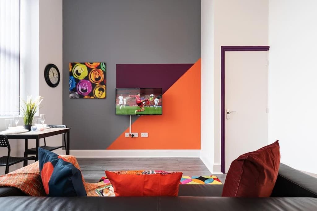 Jesouth Refreshing Condo Roomy Comfy Posh Image 1