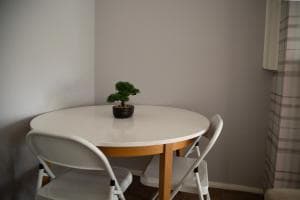 Lovely 2 Bed Home Close To Leeds City Centre Image 2