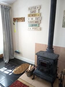 Thyme Cottage Image 2