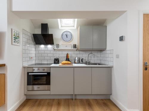 Bijou Romantic Retreat, Whitby centre Image 3