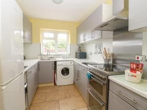 The Auction House Image 2