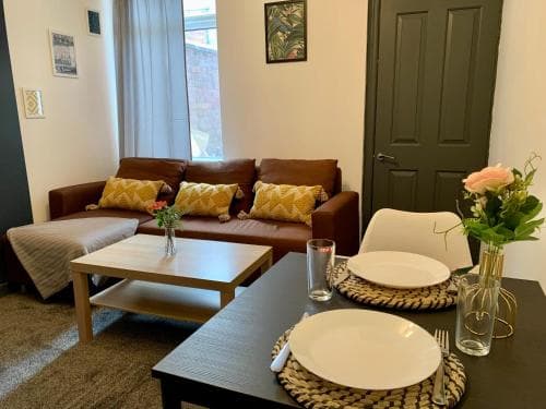 Lovely 1 bedroom, 4 guests service apartment Image 3