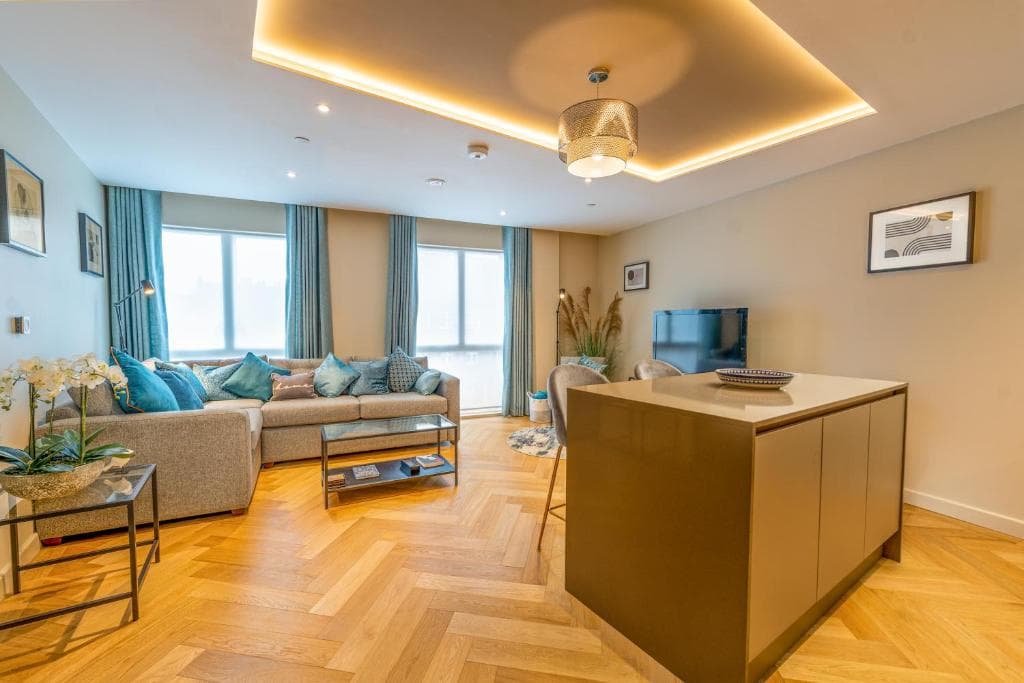 Entire 2 Bed - Free Parking - No. 15 - The Cosy Collection Ltd Image 3