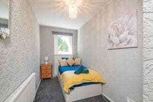 K Suites - Bolton Court 2 Image 1