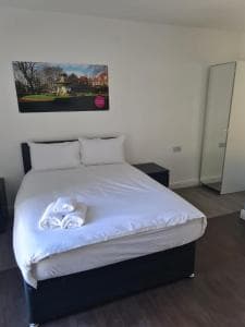 Avenue Apartments Image 2