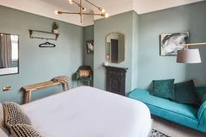 Host & Stay - The Railman's House Image 2