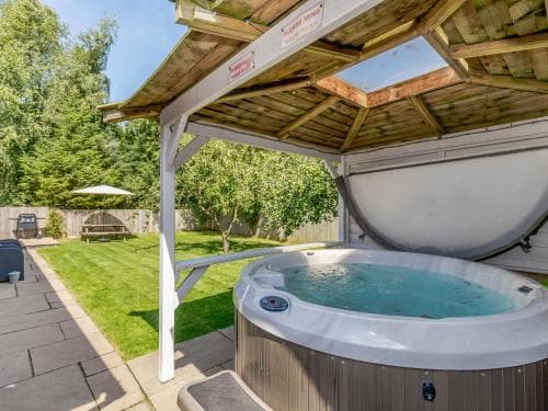 Sunset View, Driffield Image 3