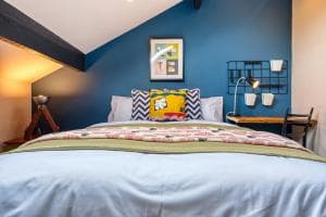 NEW! Unique Keighley Rooms - Perfect for Business Image 2