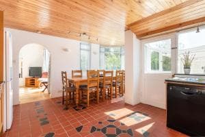 Pass the Keys Spacious Family Home with Orchard Tree Garden Image 2