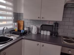 D&D Holiday Chalet Image 2