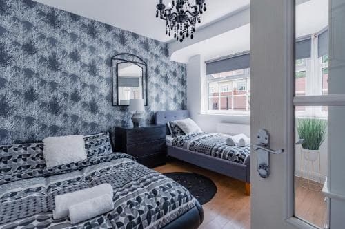 Homebird Property - Carter Knowle House #2 Image 6