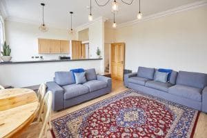 Host & Stay - Ground Floor, The Old Vicarage Image 2