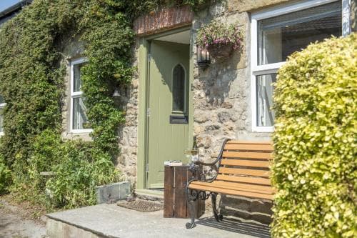 5 Chapel Terrace Image 3