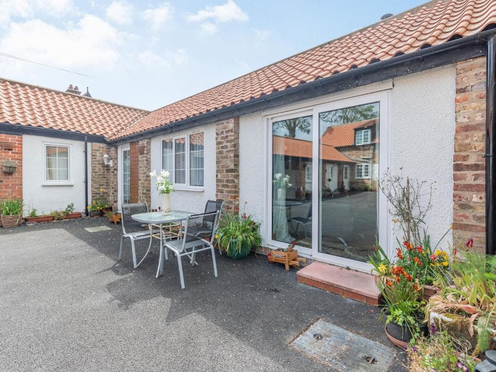 Twitchers' Den Image 1