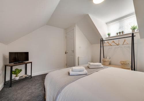 Ellerby Lane House Image 3