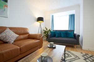 HAVEN HOUSE STUNNING DETACHED RESIDENCE Image 2