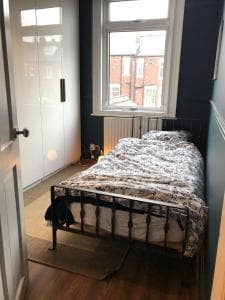 Homestay near Roundhay Park, North Leeds Image 2